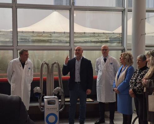 Fondazione Faro Onlus - Un aiuto per il reparto di oncologia - Foto del primo macchinario acquistato 9